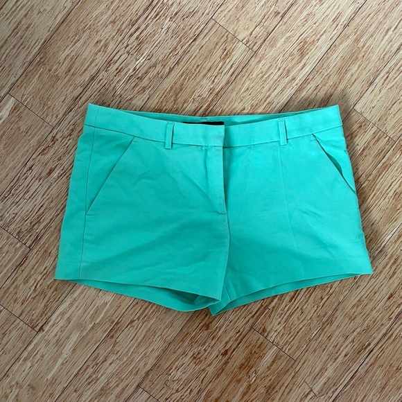 Zara - Green short - Picture 3 of 6